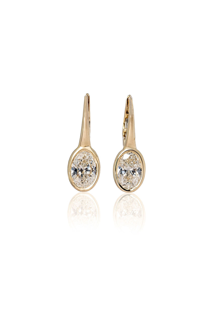 Floating Diamond Studs (Oval)