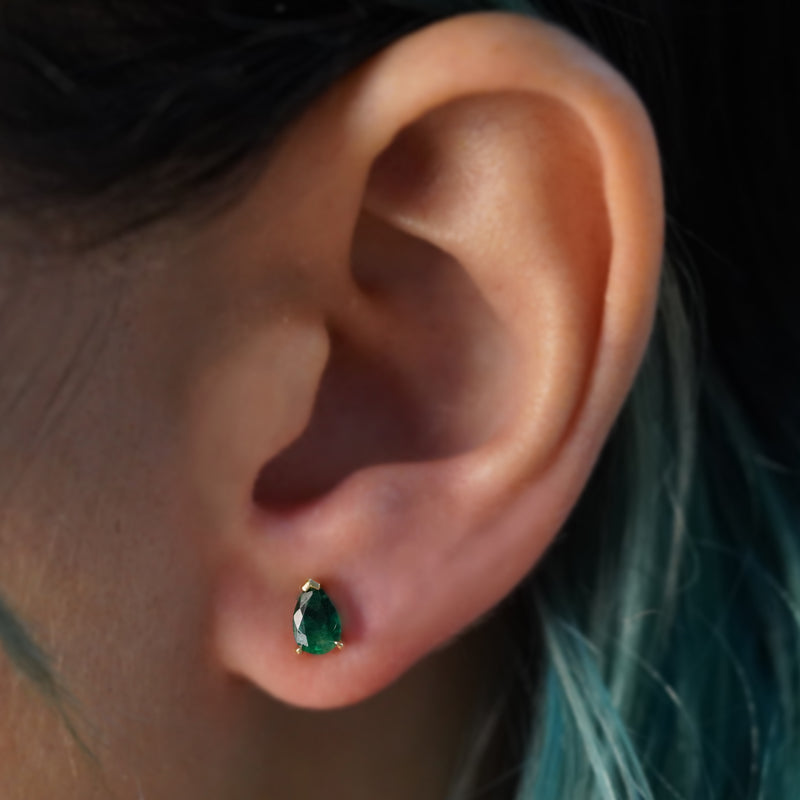 Small Emerald Studs (Pear-Cut)