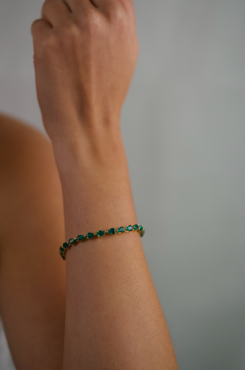 Emerald Tennis Bracelet (Pear-Cut)